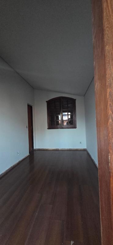 Casa, Floresta, 5 Quartos, 3 Vagas, 1 Suíte