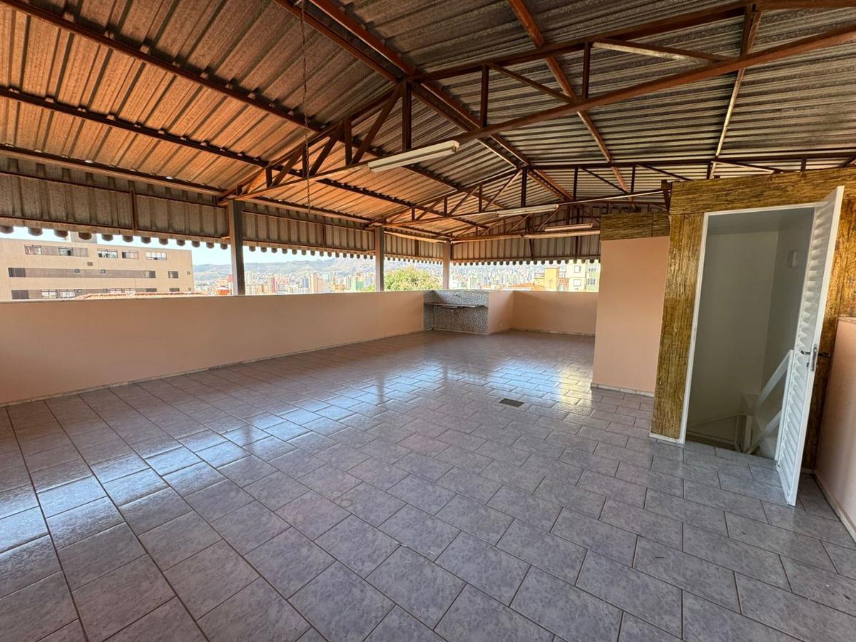 Casa, Colégio Batista, 4 Quartos, 4 Vagas, 2 Suítes