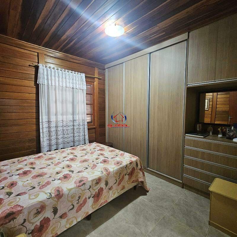 Sítio, Condomínio Solar das Palmeiras, 3 Quartos, 5 Vagas, 1 Suíte