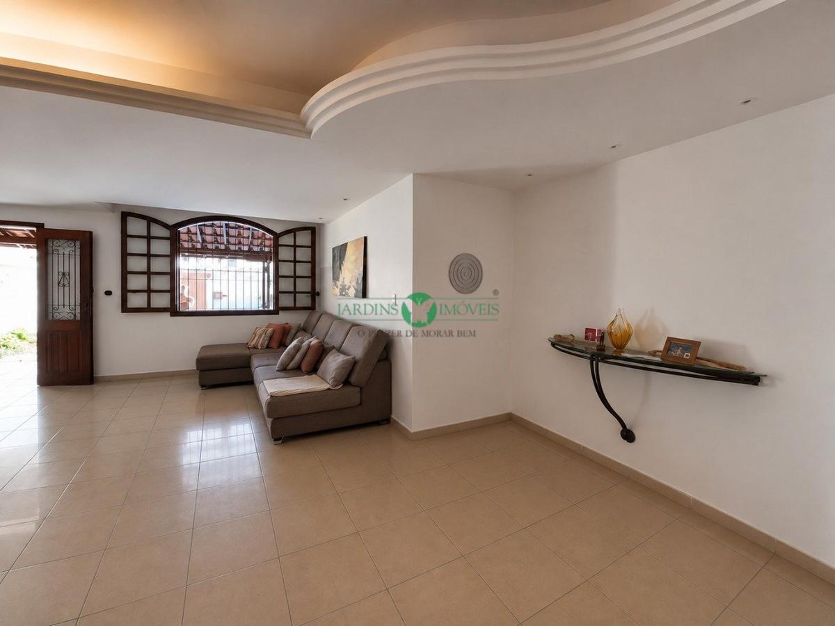 Casa, Ipiranga, 3 Quartos, 5 Vagas, 1 Suíte