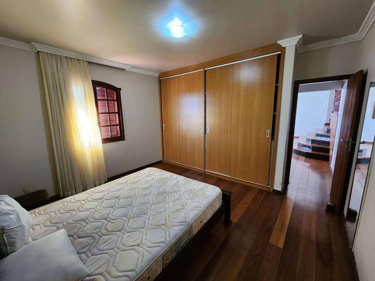 Casa, Santa Lúcia, 5 Quartos, 5 Vagas, 2 Suítes