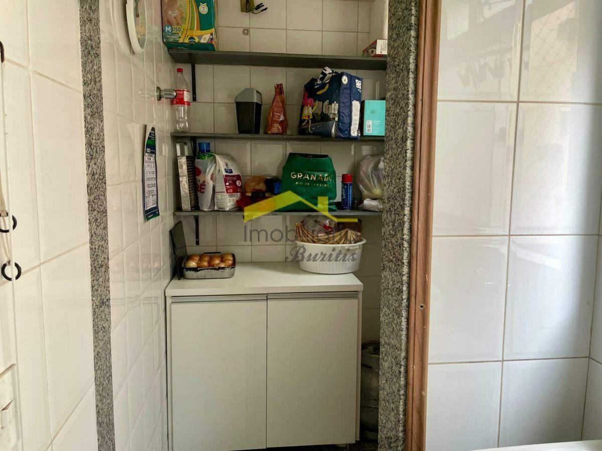 Apartamento, Estoril, 3 Quartos, 1 Vaga, 1 Suíte