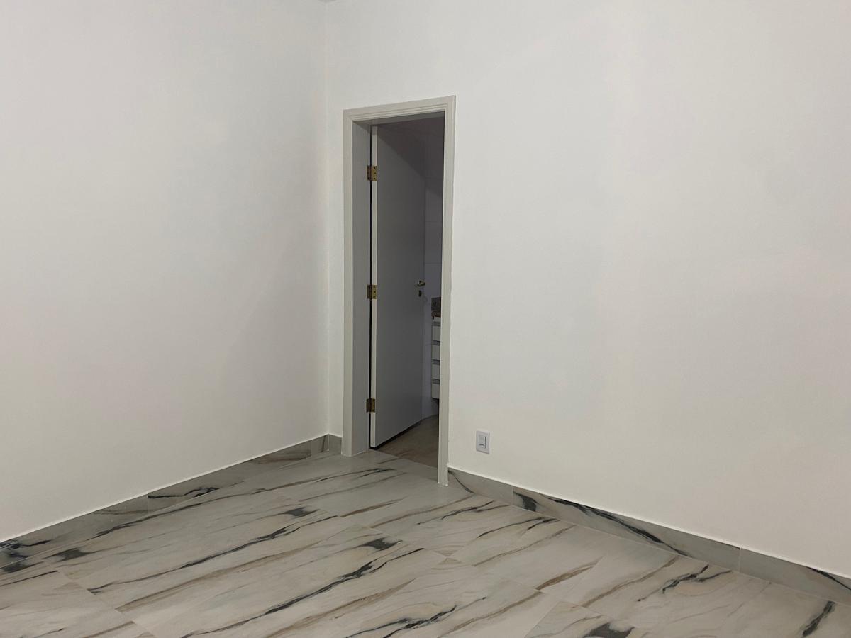 Casa, Castelo, 4 Quartos, 4 Vagas, 3 Suítes