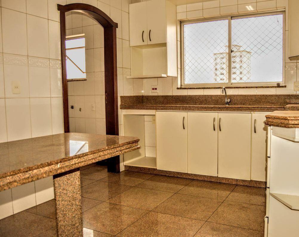 Apartamento, Graça, 4 Quartos, 2 Vagas, 1 Suíte