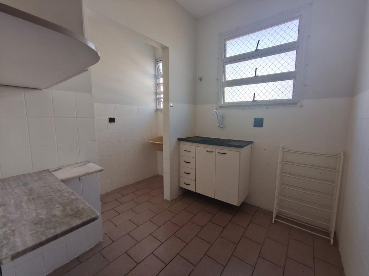 Apartamento, Estoril, 2 Quartos, 1 Vaga