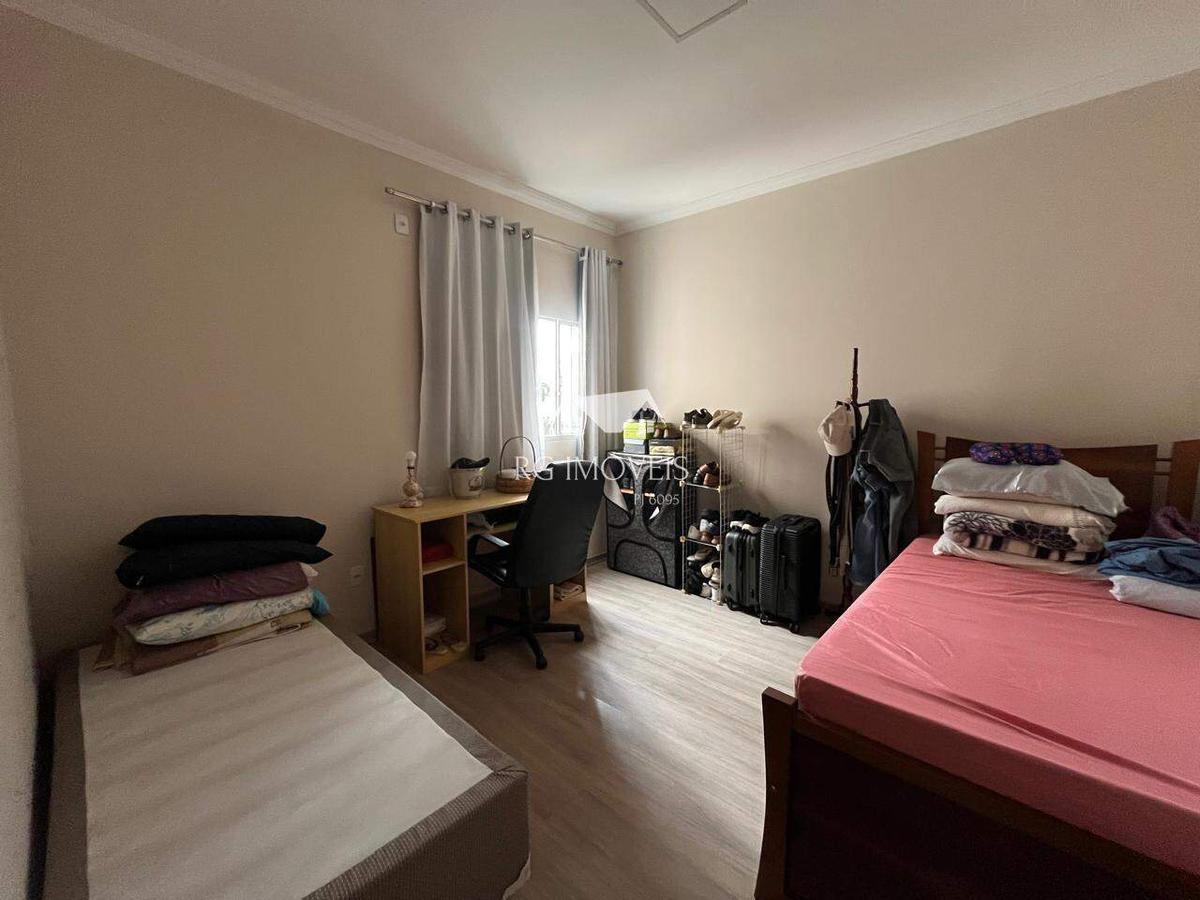 Casa, Brasil Industrial, 4 Quartos, 3 Vagas, 1 Suíte