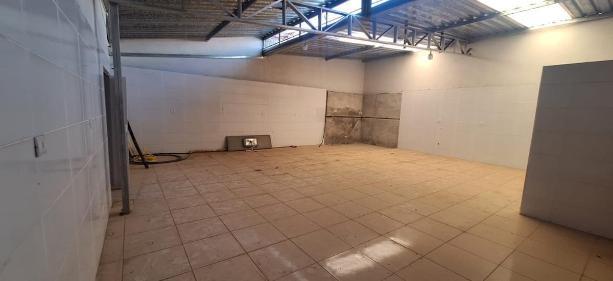 Galpão, Centro, 0 Quarto, 0 Vaga