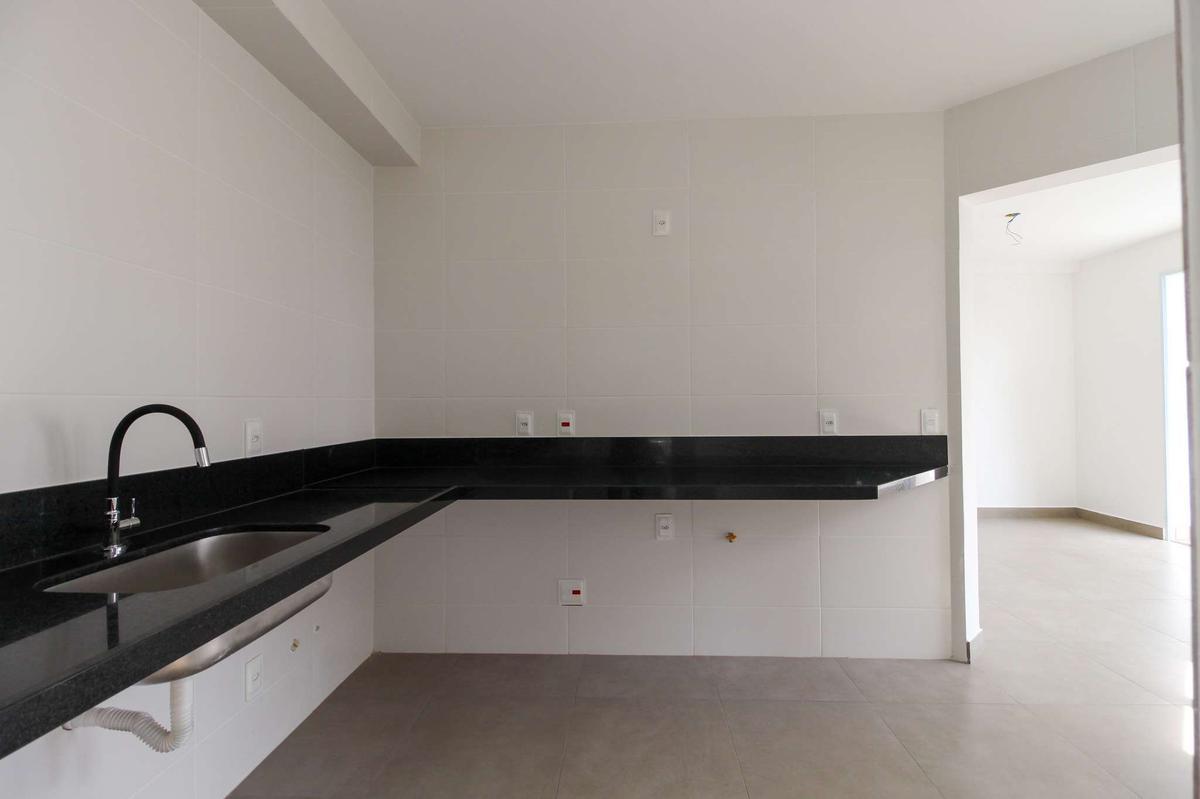 Apartamento, Liberdade, 3 Quartos, 2 Vagas, 1 Suíte