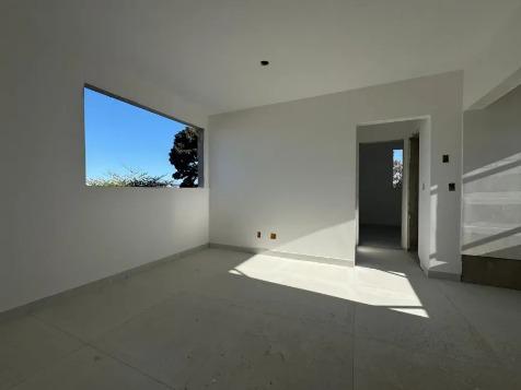 Apartamento, Santa Mônica, 2 Quartos, 0 Vaga