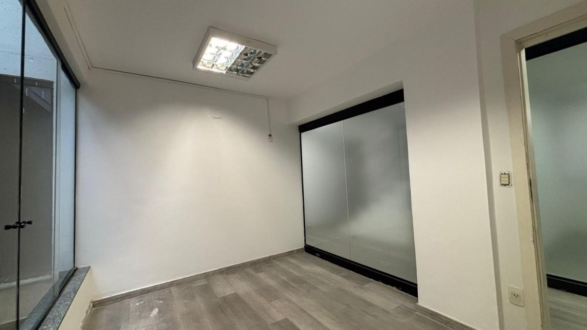 Casa Comercial, Floresta, 0 Quarto, 3 Vagas