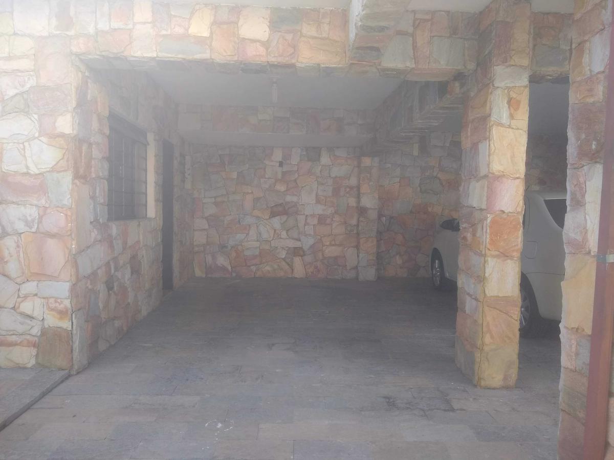 Casa, Fernão Dias, 6 Quartos, 5 Vagas, 4 Suítes