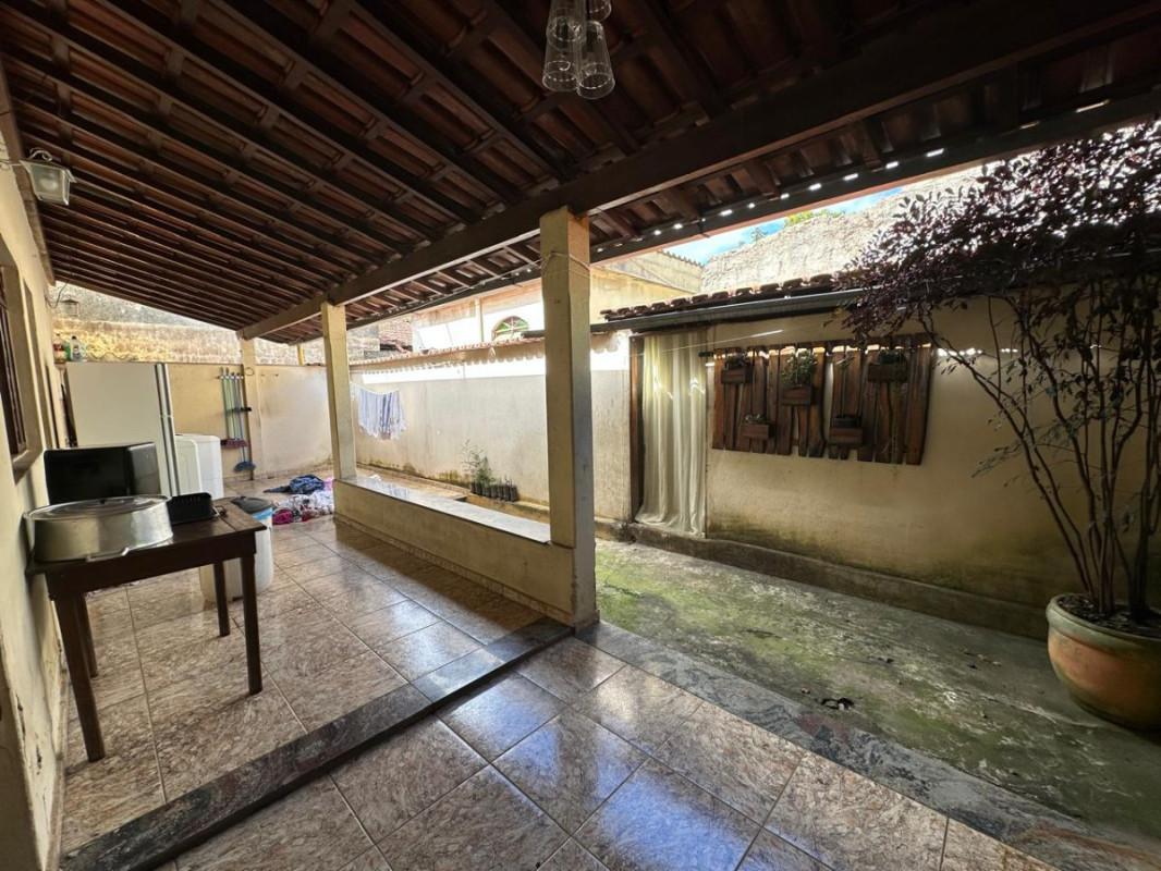 Casa, Tirol (barreiro), 3 Quartos, 2 Vagas