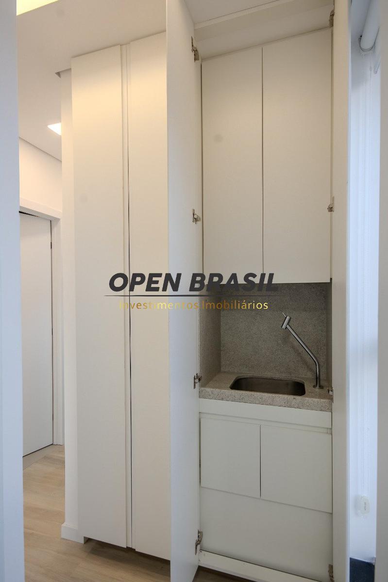 Galpão, Prado, 2 Quartos, 0 Vaga, 2 Suítes