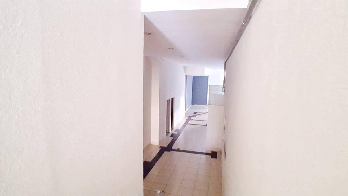 Loja, Funcionários, 4 Vagas