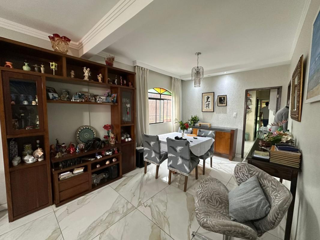 Casa, Parque Recreio, 3 Quartos, 2 Vagas, 1 Suíte