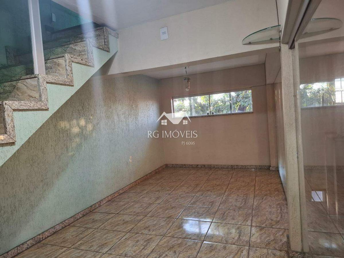 Casa, Tirol, 3 Quartos, 6 Vagas, 1 Suíte