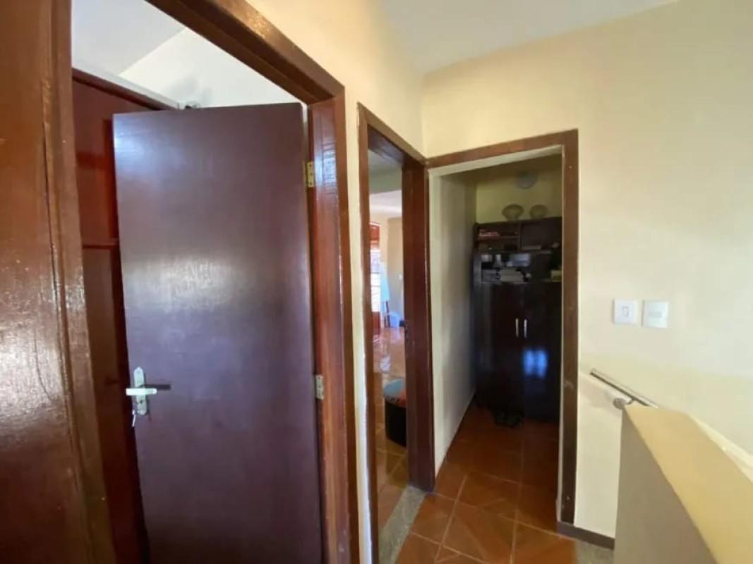 Casa, Teixeira Dias, 4 Quartos, 2 Vagas, 1 Suíte