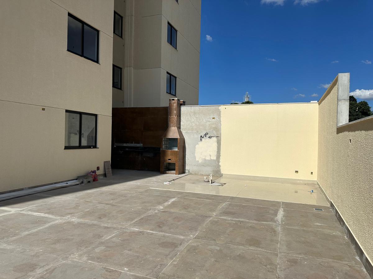 Apartamento, Serrano, 2 Quartos, 2 Vagas
