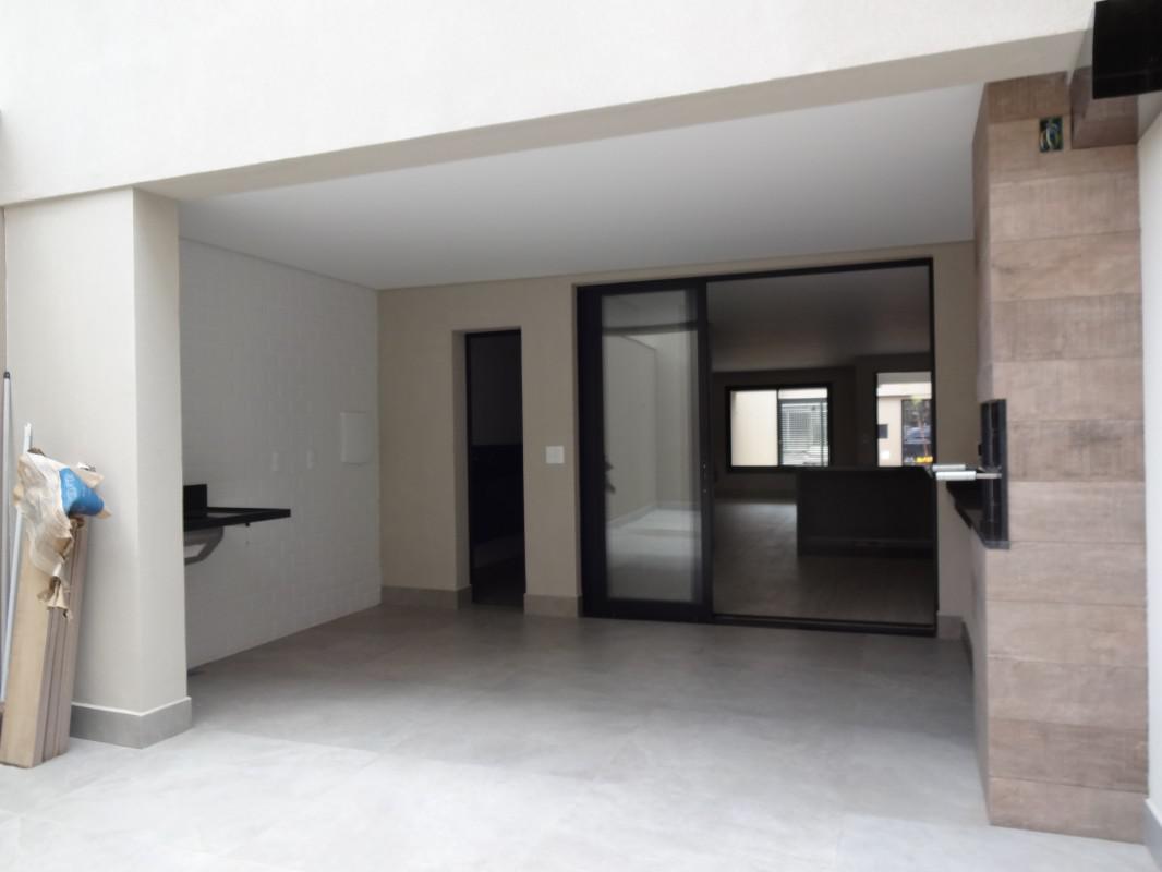 Casa, Jaraguá, 4 Quartos, 3 Vagas, 1 Suíte