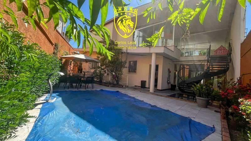 Casa, Vila Paris, 6 Quartos, 7 Vagas, 2 Suítes