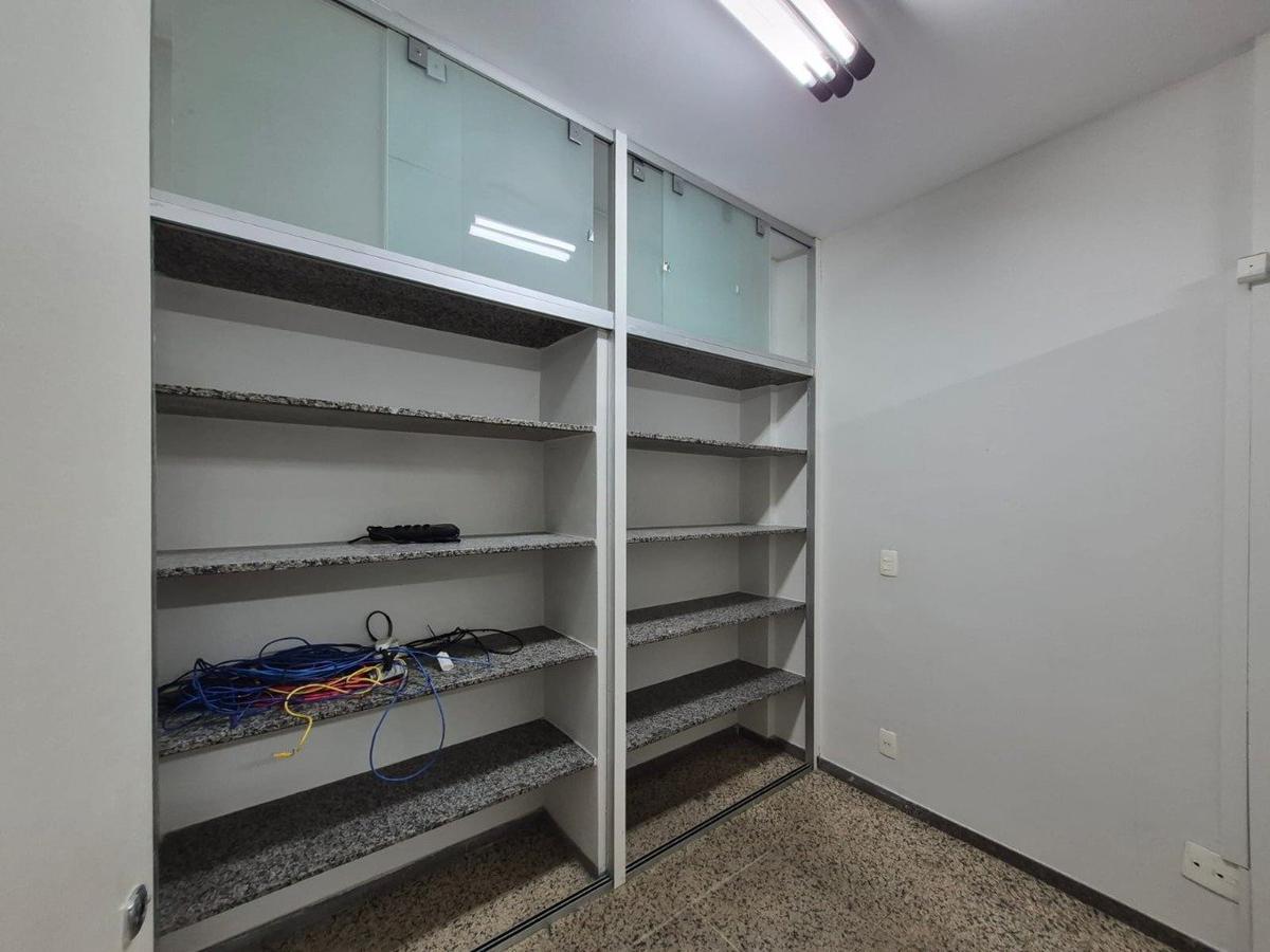 Sala, Santa Efigênia, 0 Quarto, 0 Vaga