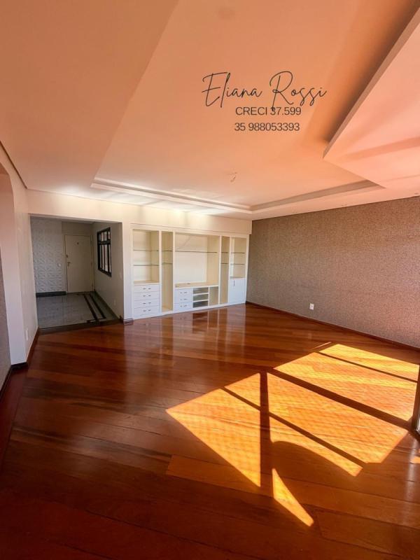 Apartamento, Centro, 4 Quartos, 2 Vagas, 1 Suíte