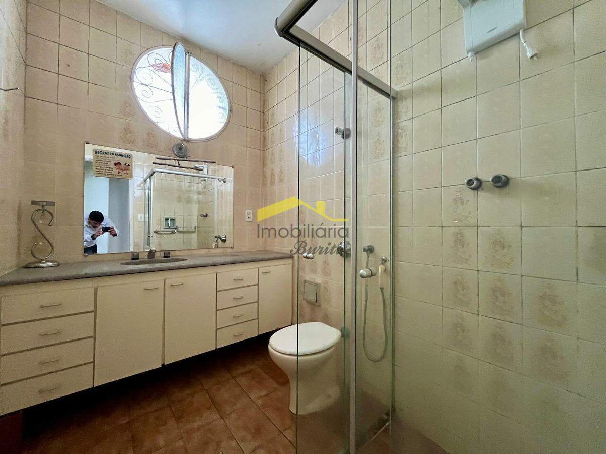 Casa, Buritis, 5 Quartos, 6 Vagas, 2 Suítes