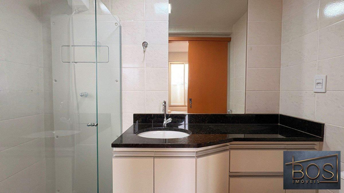 Apartamento, Sagrada Família, 3 Quartos, 2 Vagas, 1 Suíte