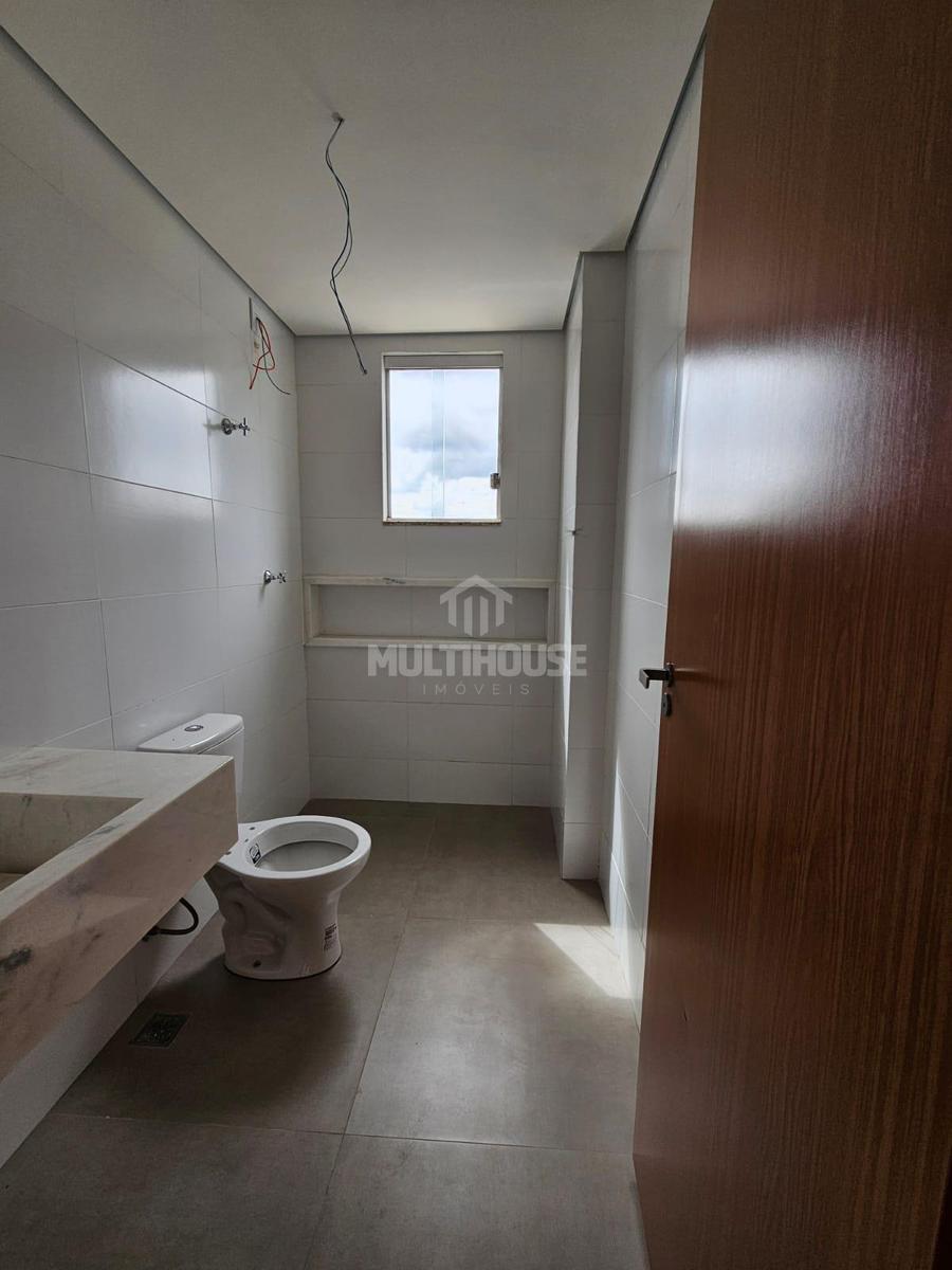 Apartamento, Candelária, 2 Quartos, 2 Vagas, 1 Suíte