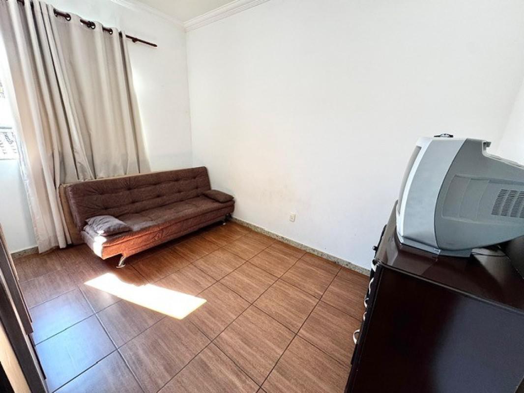 Casa, Parque Xangri-lá, 4 Quartos, 8 Vagas, 2 Suítes