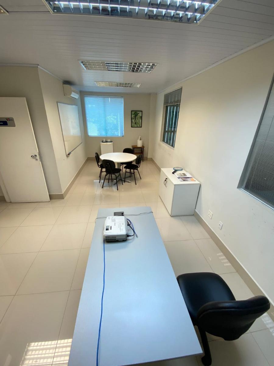 Prédio, Itapoã, 0 Quarto, 0 Vaga