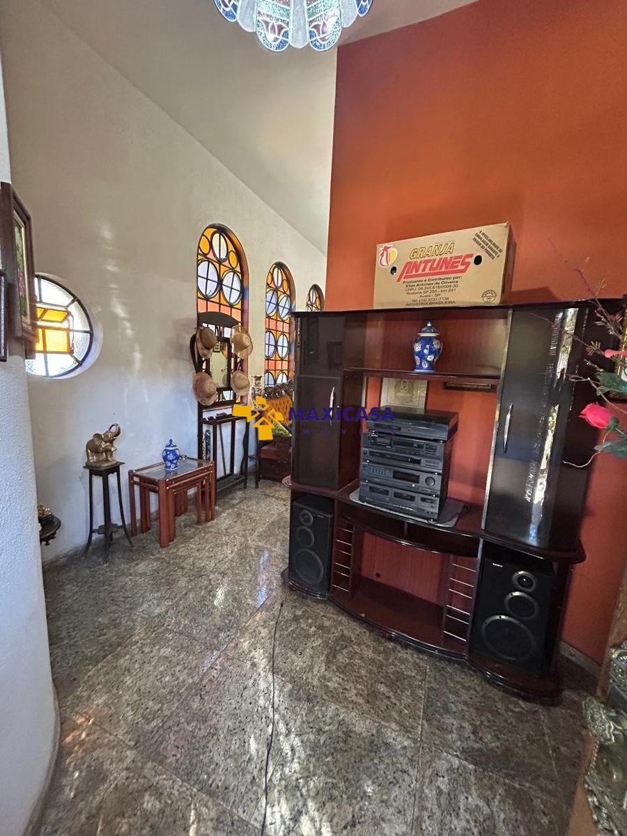 Casa, São José, 5 Quartos, 4 Vagas, 1 Suíte