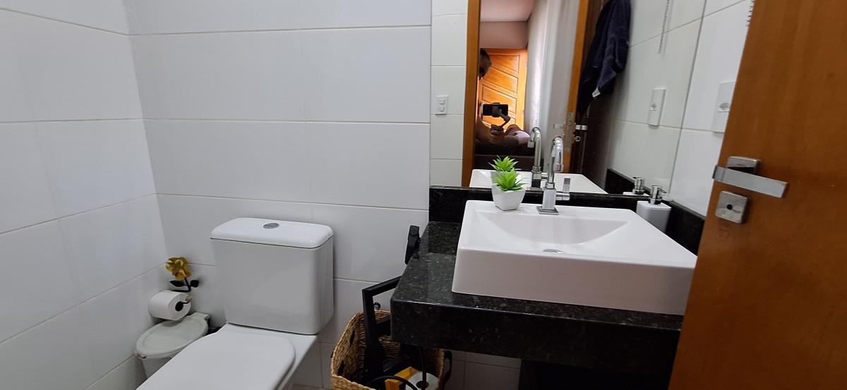 Casa, Planalto, 3 Quartos, 2 Vagas, 1 Suíte