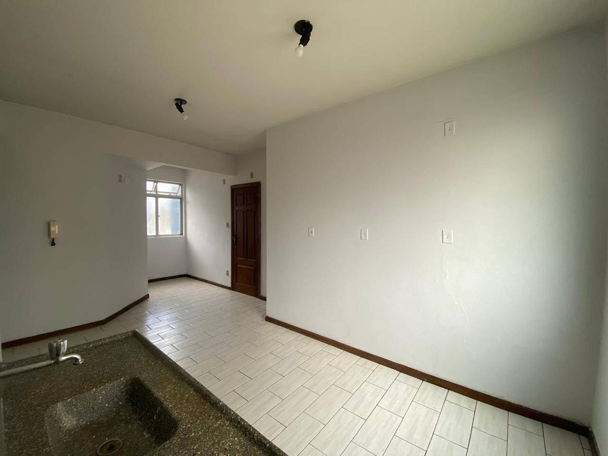 Apartamento, Santa Helena, 1 Quarto, 0 Vaga