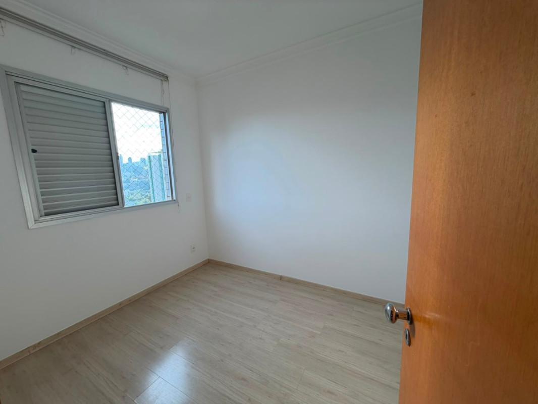 Apartamento, Estoril, 3 Quartos, 1 Vaga, 1 Suíte