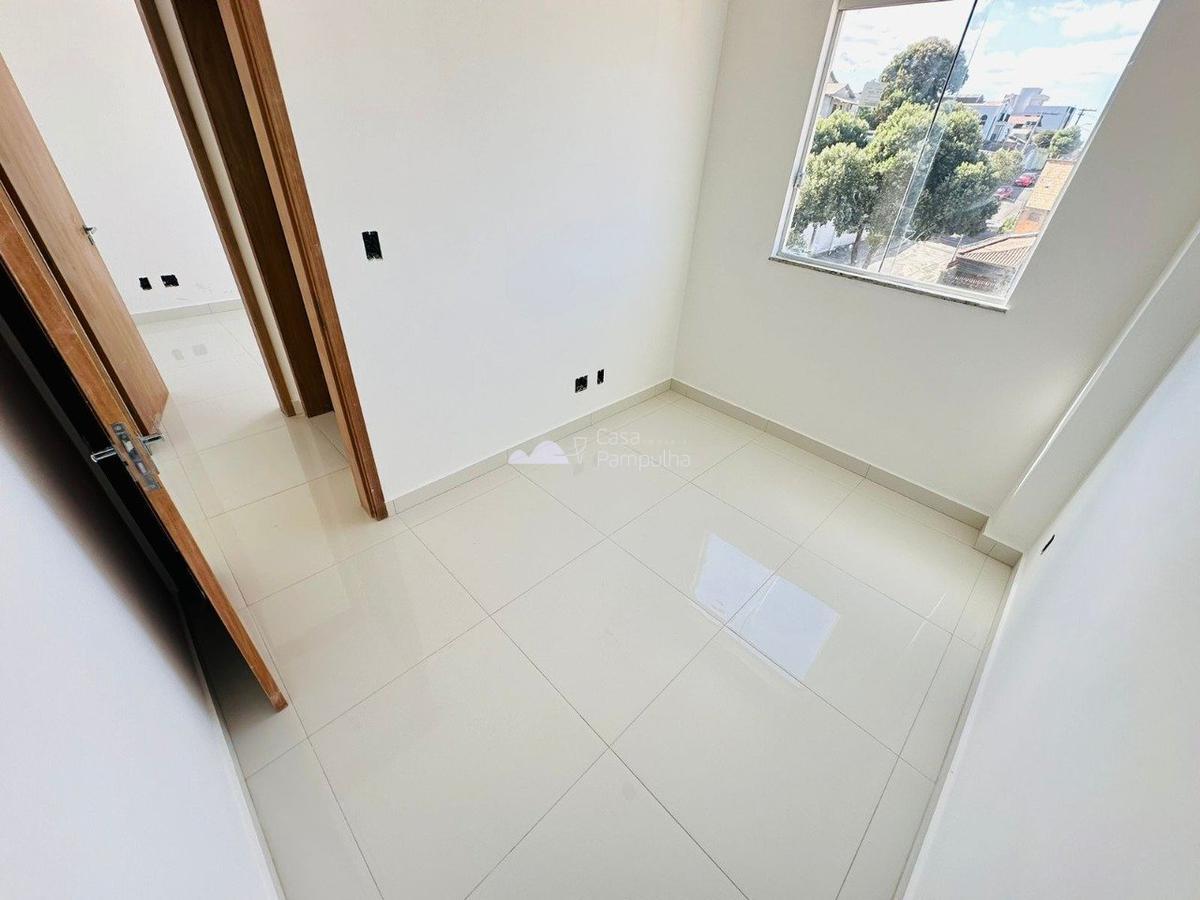 Apartamento, Santa Mônica, 2 Quartos, 1 Vaga