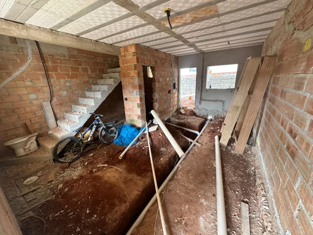 Casa, Pedra Azul, 3 Quartos, 4 Vagas, 1 Suíte