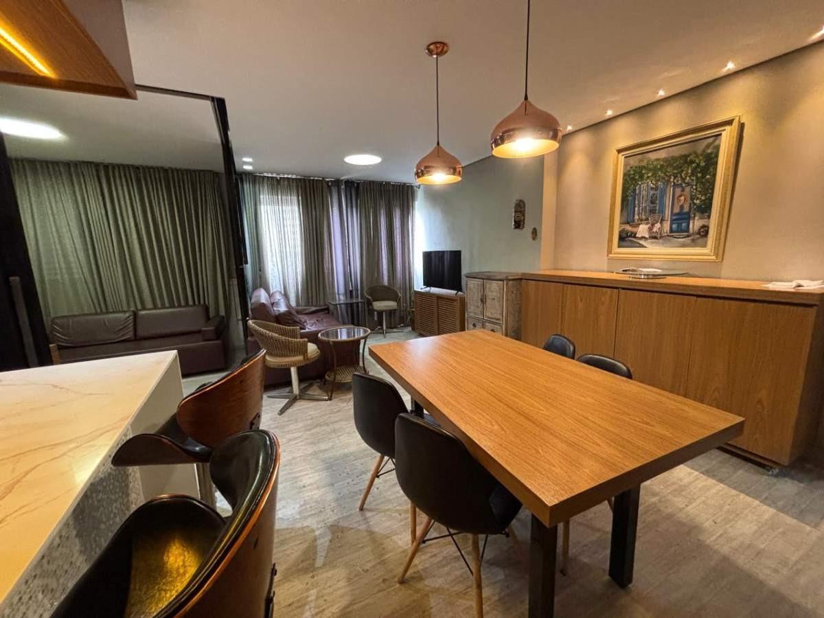 Apartamento, Centro, 2 Quartos, 2 Vagas, 1 Suíte