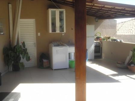 Casa, Xangri-lá, 2 Quartos, 4 Vagas, 1 Suíte