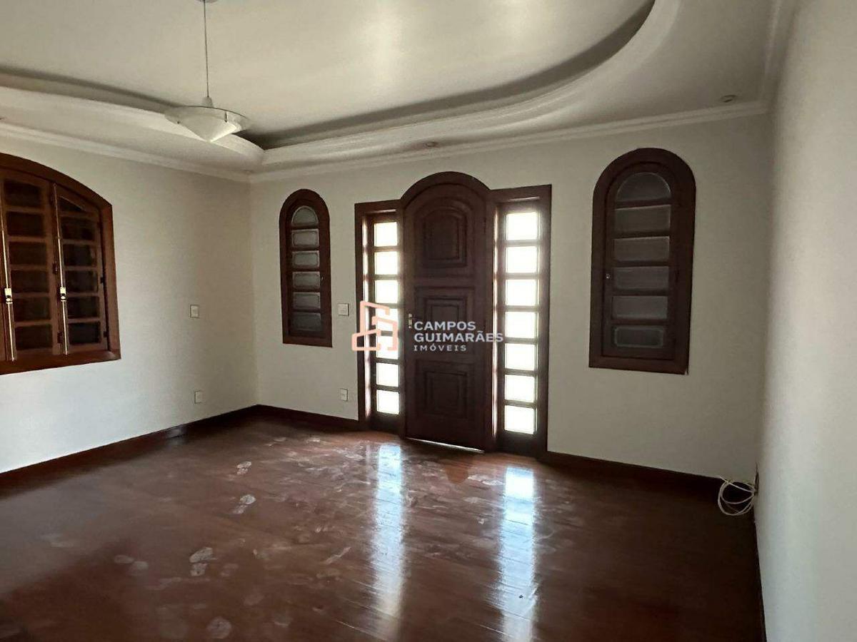 Casa, Jardim Riacho das Pedras, 4 Quartos, 4 Vagas, 2 Suítes