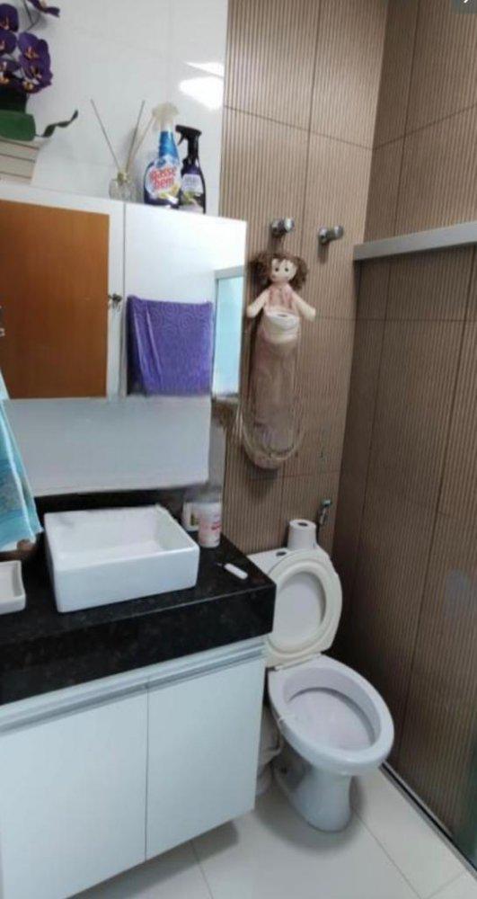 Casa, Masterville, 2 Quartos, 2 Vagas, 1 Suíte