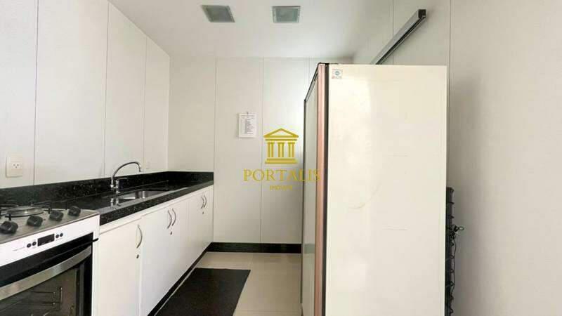 Apartamento, Cruzeiro, 4 Quartos, 2 Vagas, 1 Suíte