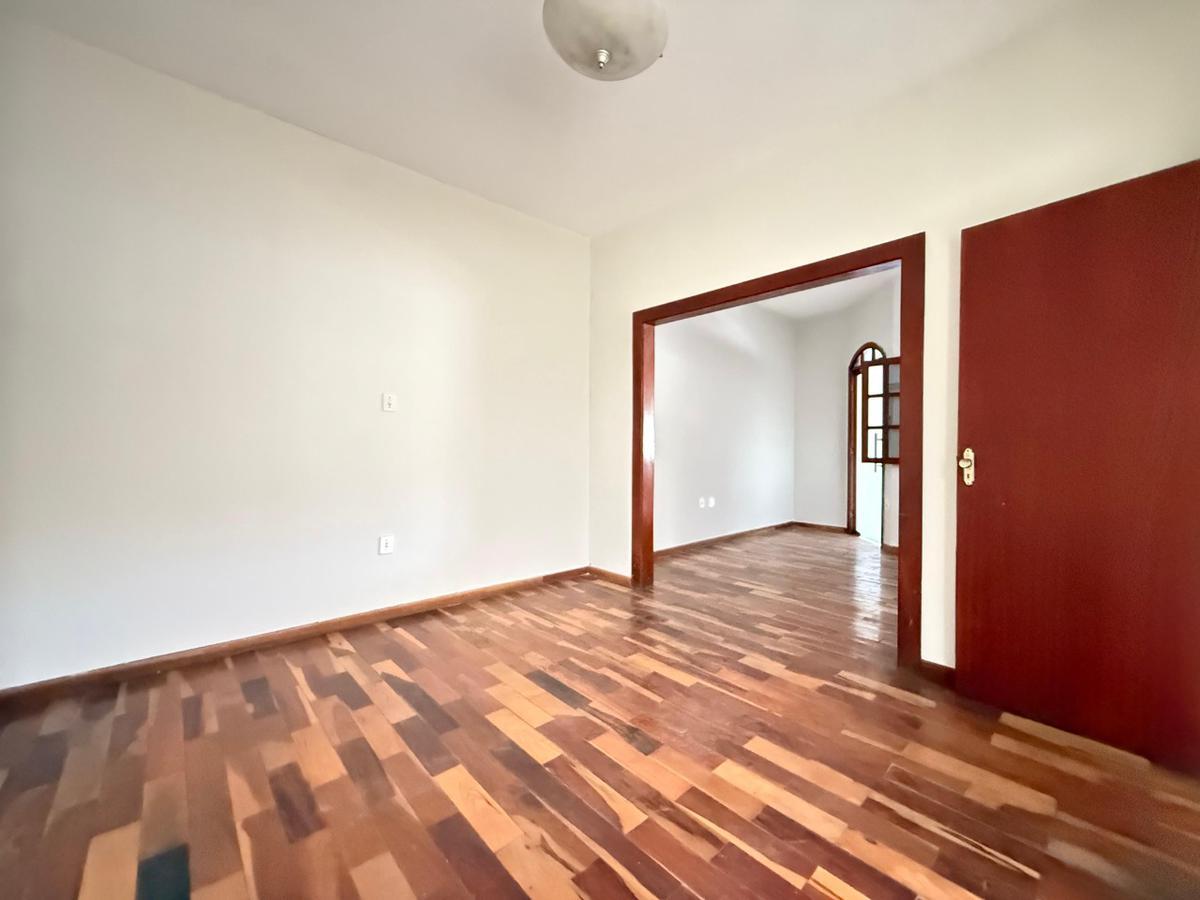 Casa, São João Batista (venda Nova), 3 Quartos, 2 Vagas, 1 Suíte