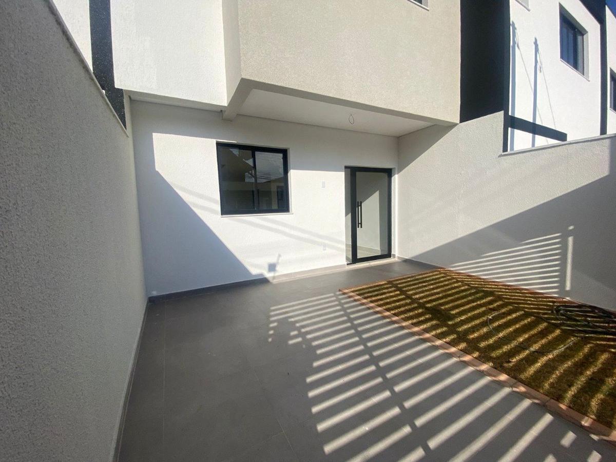 Casa, Itapoã, 3 Quartos, 2 Vagas, 1 Suíte