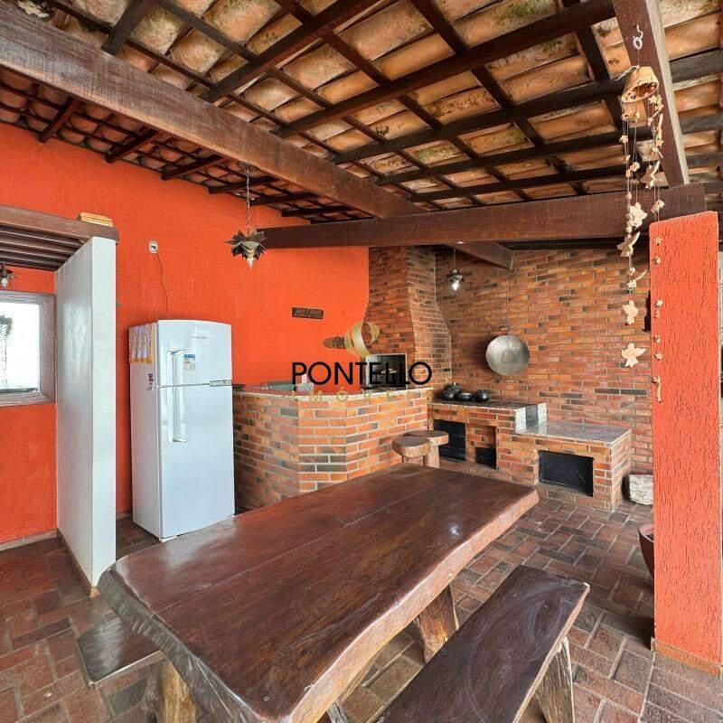 Casa, Santa Maria, 3 Quartos, 3 Vagas, 1 Suíte