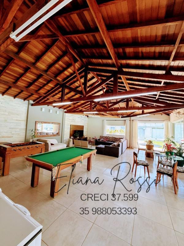 Fazenda, Centro, 3 Quartos, 6 Vagas, 3 Suítes