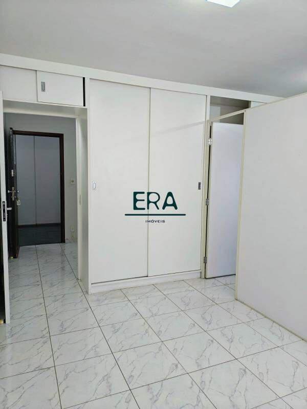 Sala, Santa Efigênia, 0 Quarto, 2 Vagas