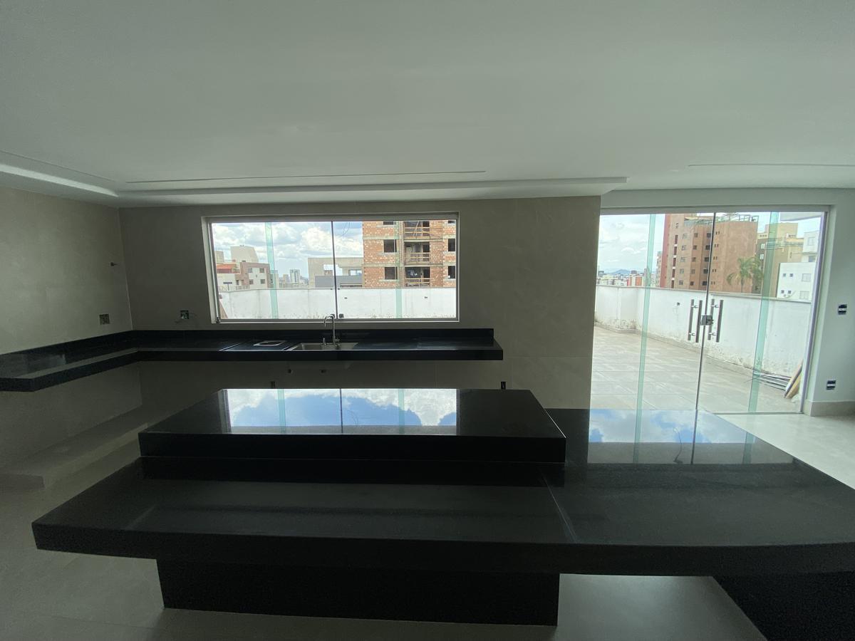 Cobertura, Santo Antônio, 3 Quartos, 4 Vagas, 3 Suítes