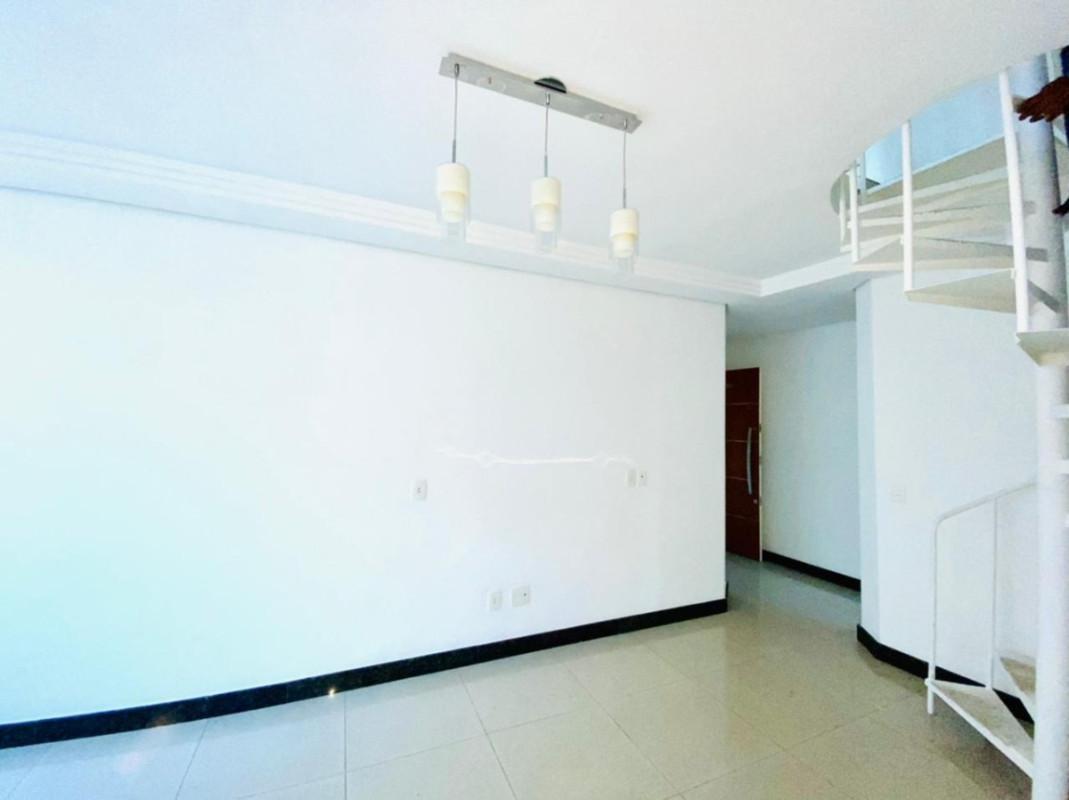 Cobertura, Floresta, 2 Quartos, 2 Vagas, 1 Suíte
