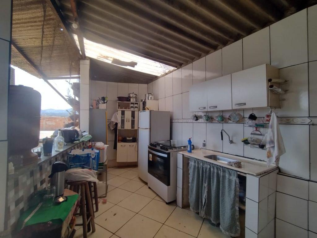 Casa, São José, 1 Quarto, 0 Vaga